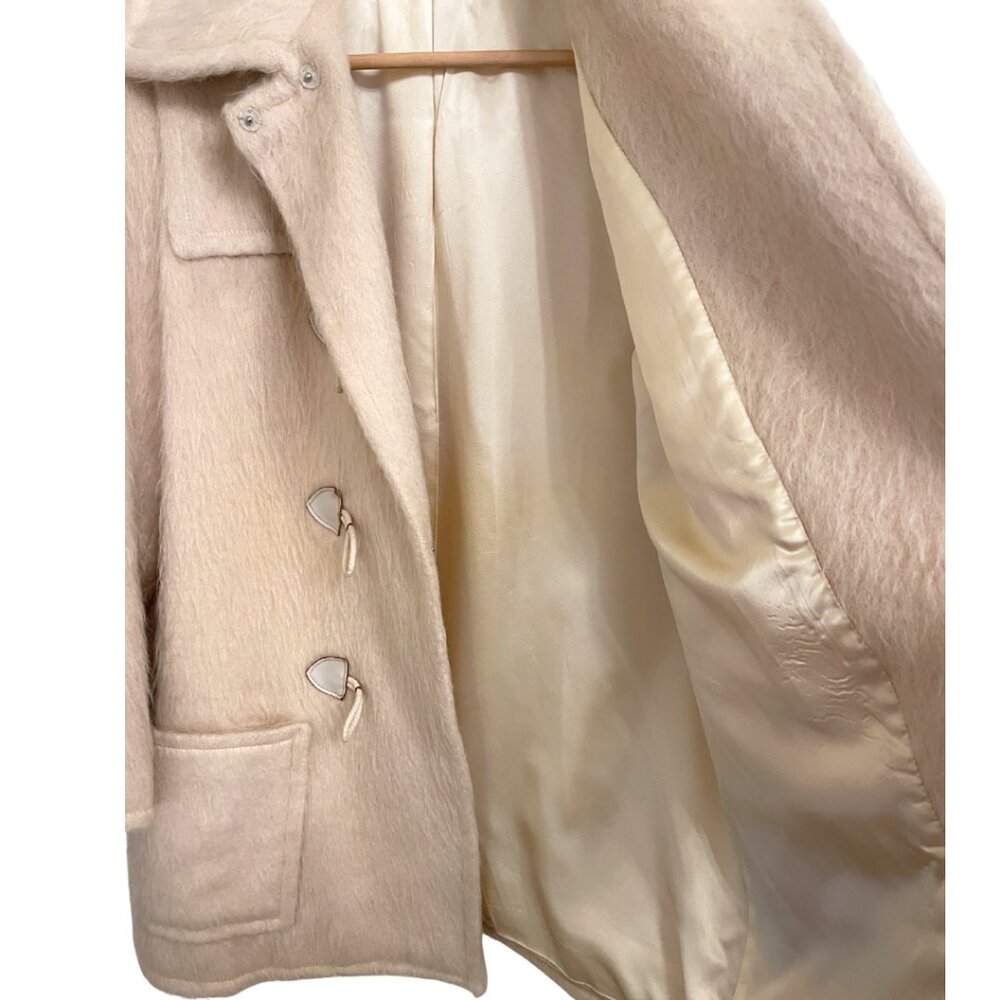 VTG I.Magnin Cream Color Preppy Mohair Coat USA Union Made 1960s Wood Toggles - Picture 10 of 16